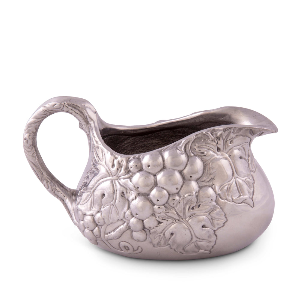 Grape Gravy Boat | Elegant Table Décor & Serving Accent