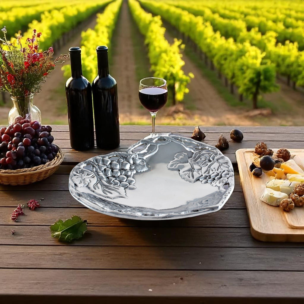 Grape Heart Coupe Tray Vineyard Accent