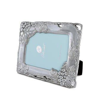 Sculpted Grape Photo Frame 5×7 | Refined Decorative Accent