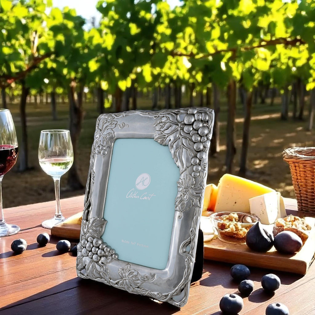 Sculpted Grape Photo Frame 5×7 | Refined Decorative Accent