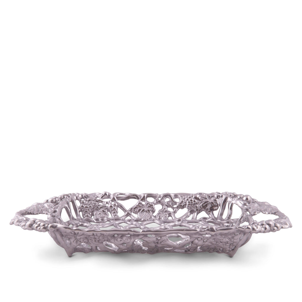 Sculpted Grape Pyrex Holder 3-Qt | Timeless Table Elegance