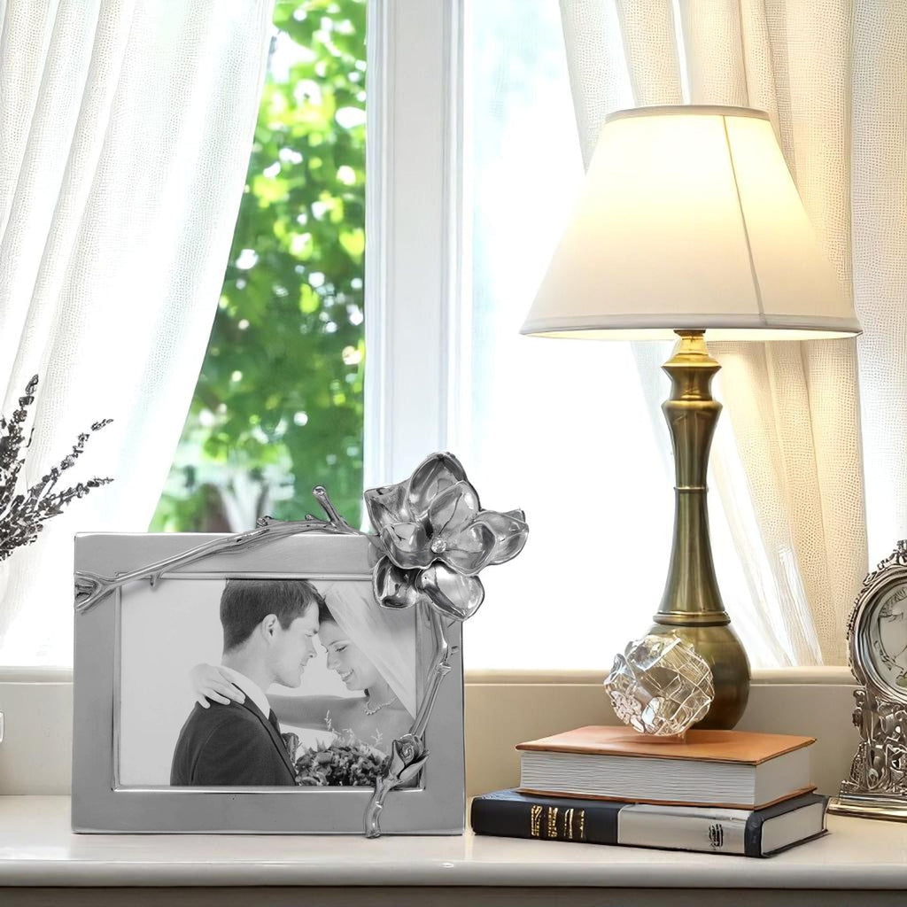 Magnolia Blossom Picture Frame 5x7