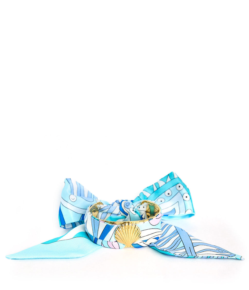 Scallop Shell Scarf Cuff