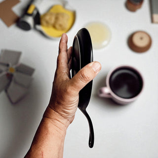 Chaos & Sauce Boss Spoon Rest with Wooden Spoon – Funny Porcelain Kitchen Gift