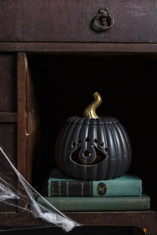 ELMSLIE BLACK PUMPKIN CANDLE HOLDER - Anara Lifestyle