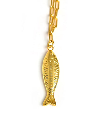 Fish Beach Town Charm Necklace – 18K Gold Plated