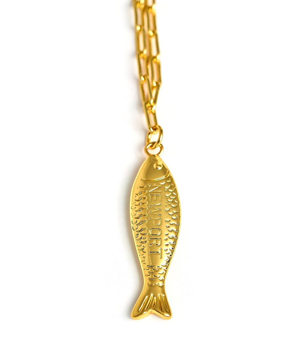 Fish Beach Town Charm Necklace – 18K Gold Plated