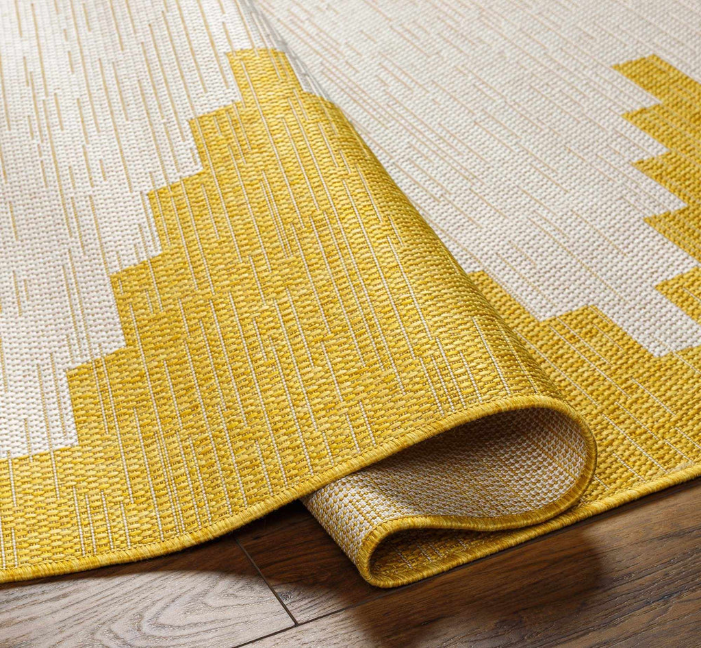 Djugun Yellow Outdoor Rug – Bright Durable Weather-Resistant Patio Carpet