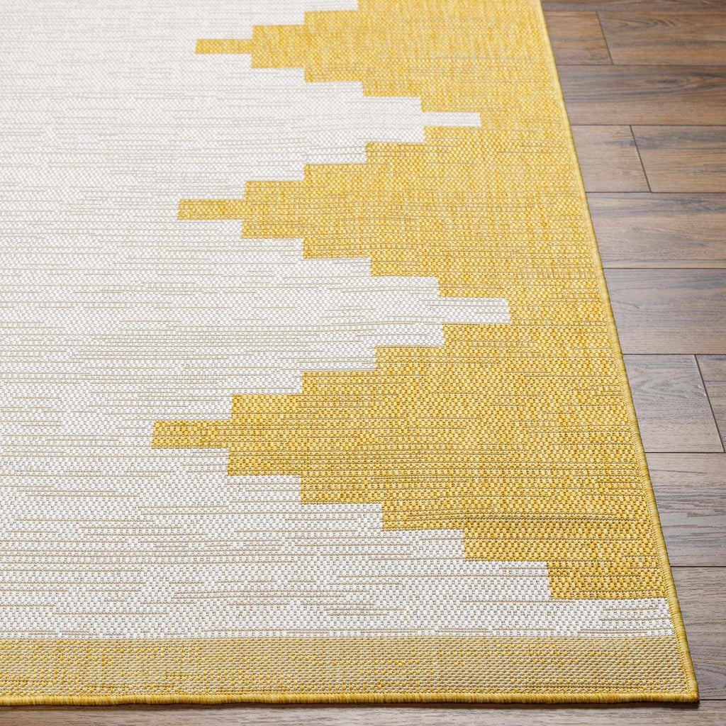 Djugun Yellow Outdoor Rug – Bright Durable Weather-Resistant Patio Carpet