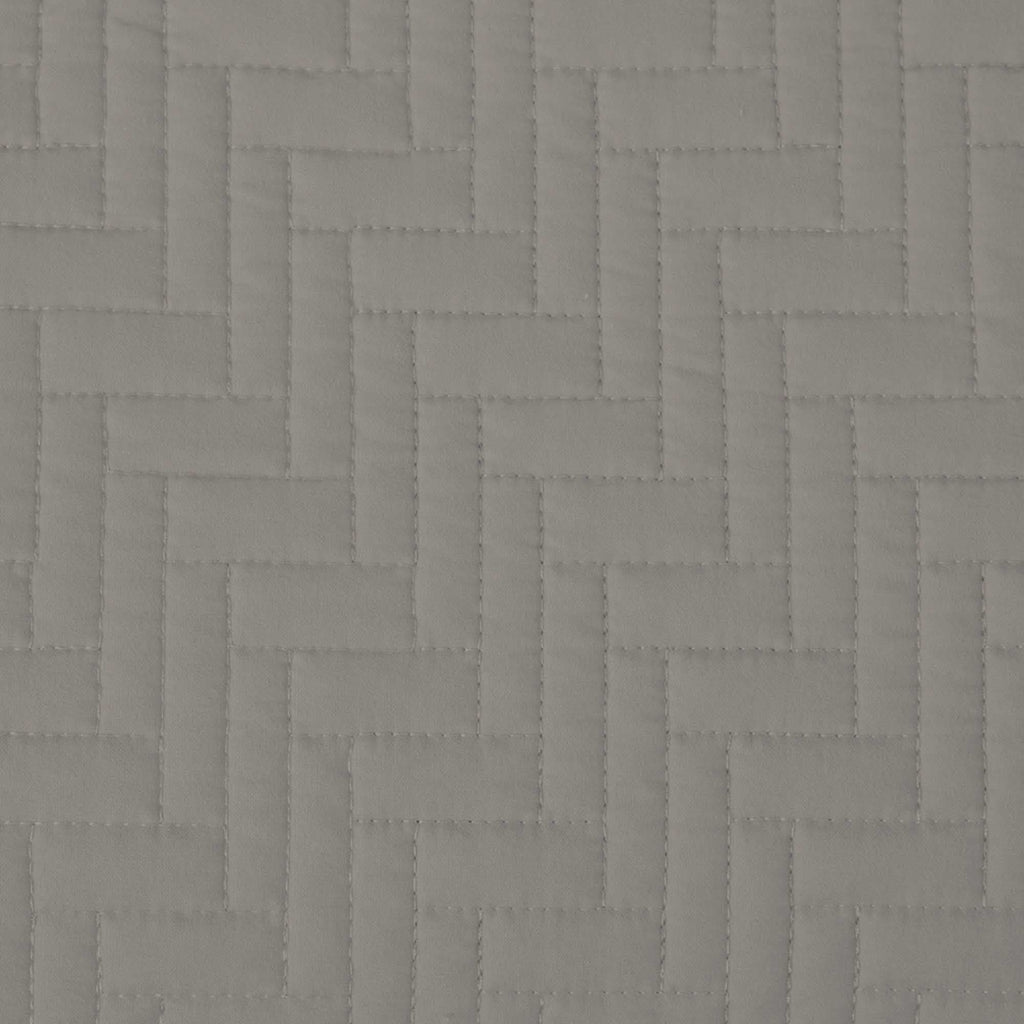 Elegant Herringbone Stitched Quilt Set – Louise Collection (3-Piece)