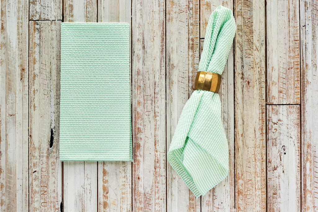 Elegant Seersucker Dinner Napkins Set – 4-Piece Large Table Linen