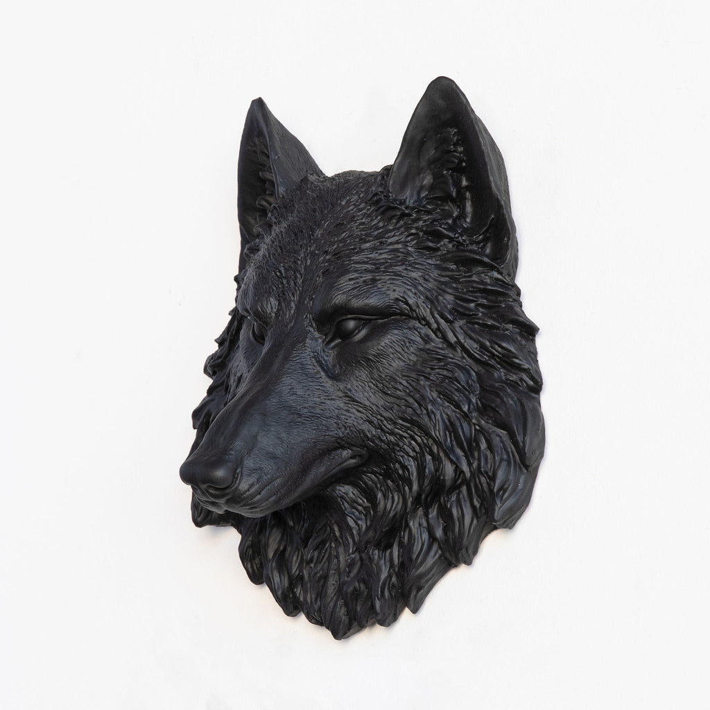 Sculpted Mini Faux Wolf Head Wall Decor