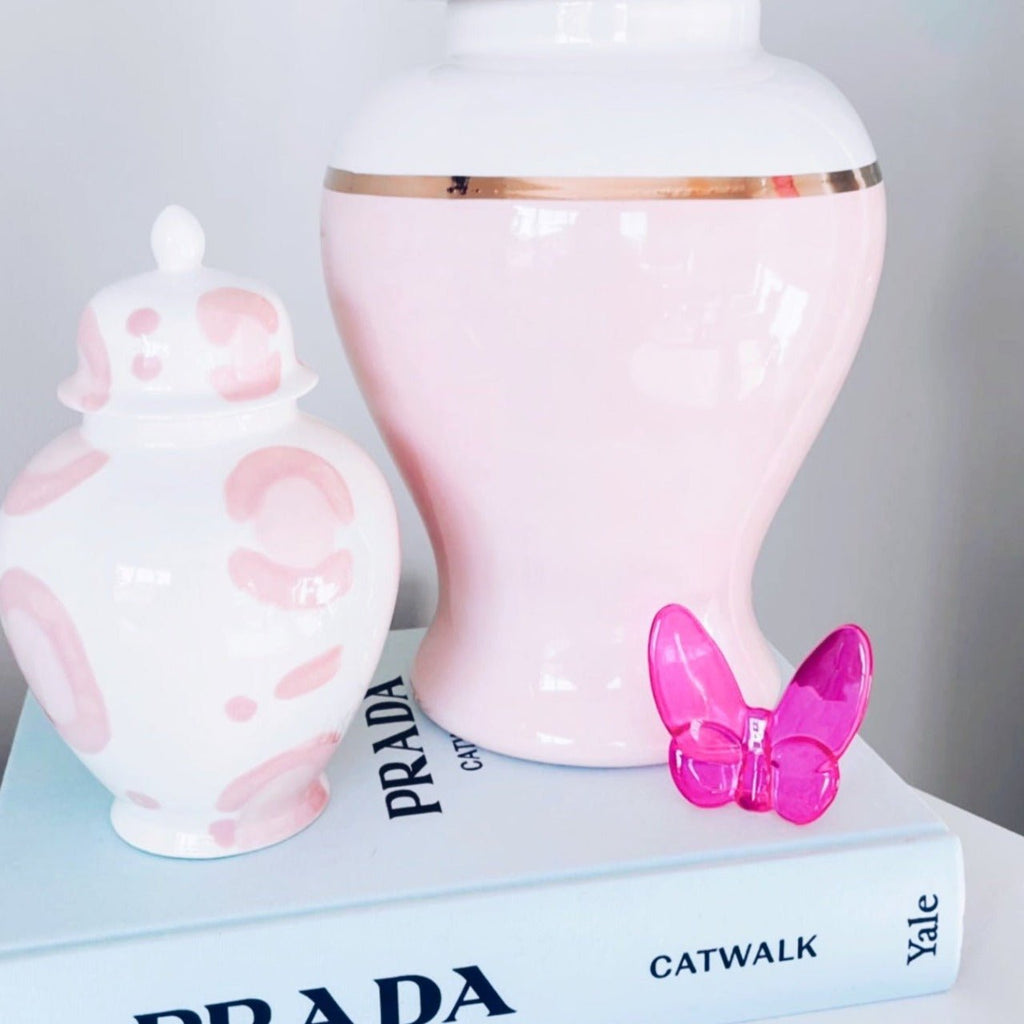 Le Mariposa Crystal Butterfly Figurine in Fuschia by Lainy Home - Anara Lifestyle