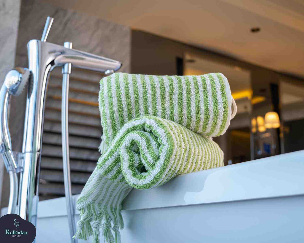 Striped Hand Towel | Organic Cotton Plush & Absorbent