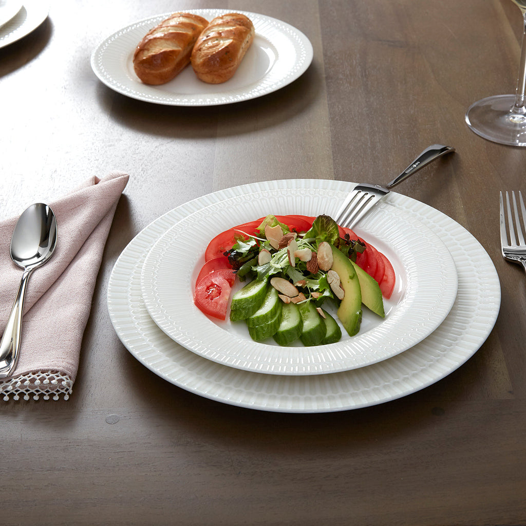 Oneida Moda 5-Piece Place Setting, 18/10 stainless steel (view 4)