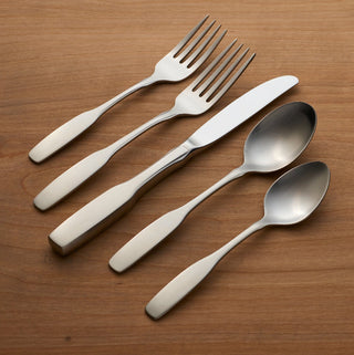 Oneida Paul Revere 5-Piece Place Setting, 18/10 stainless steel (view 2)
