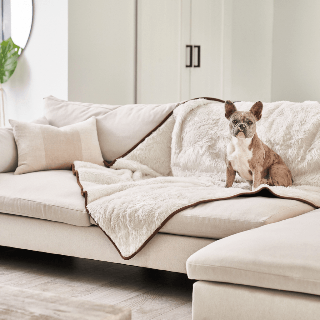 PupProtector™ Summer Short Fur Waterproof Throw Blanket – Polar White