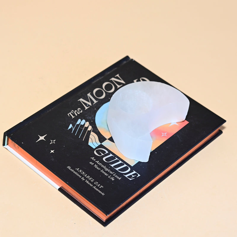 Selenite Moon Candle Holder – Purifying Glow & Elevated Energy