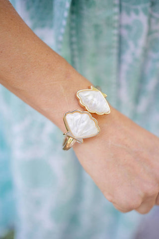 Summer Cuff - Acrylic Scallop Shell