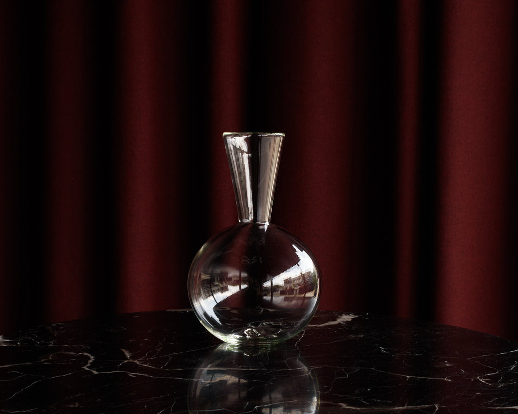 HAAND Livia Carafe – Hand-Blown Glass Wine & Water Carafe