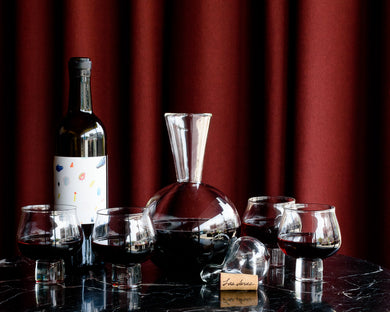 HAAND Livia Carafe – Hand-Blown Glass Wine & Water Carafe