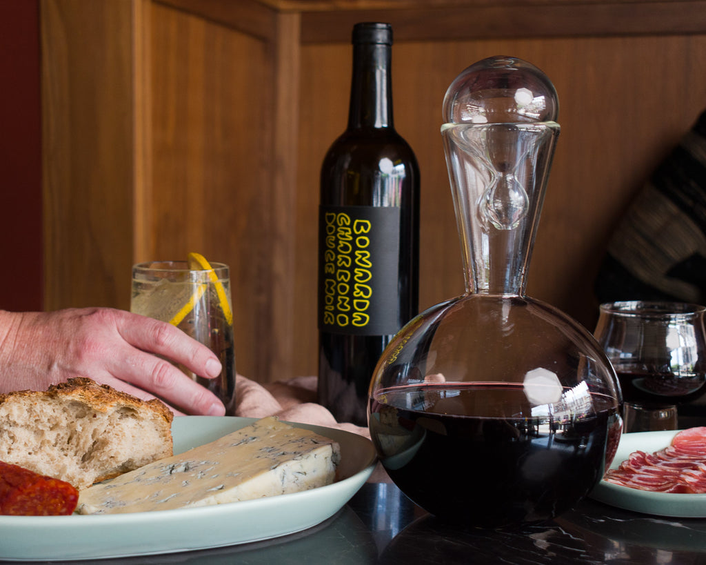 HAAND Livia Carafe – Hand-Blown Glass Wine & Water Carafe