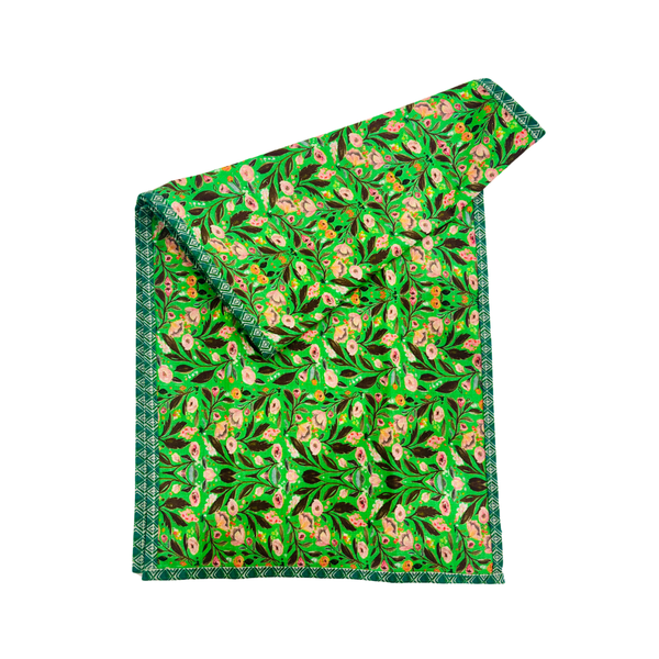 Elegant Nellie Jean Table Runner