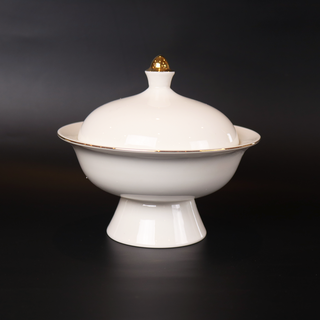 White Versailles Soup Bowl with Lid Set of 4 | Classic Porcelain