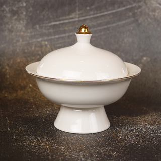White Versailles Soup Bowl with Lid Set of 4 | Classic Porcelain